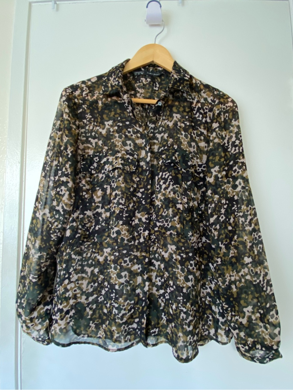 ZARA BASIC Long Sleeves Chiffon Dress Shirt Size L